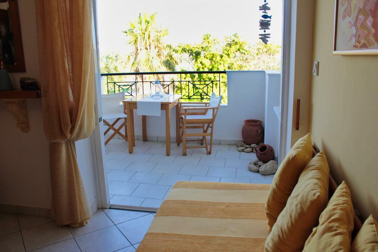Fokais Beach Apartment Неа-Фокеа Екстер'єр фото